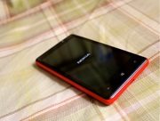 Продается мобильный телефон Nokia Lumia 820